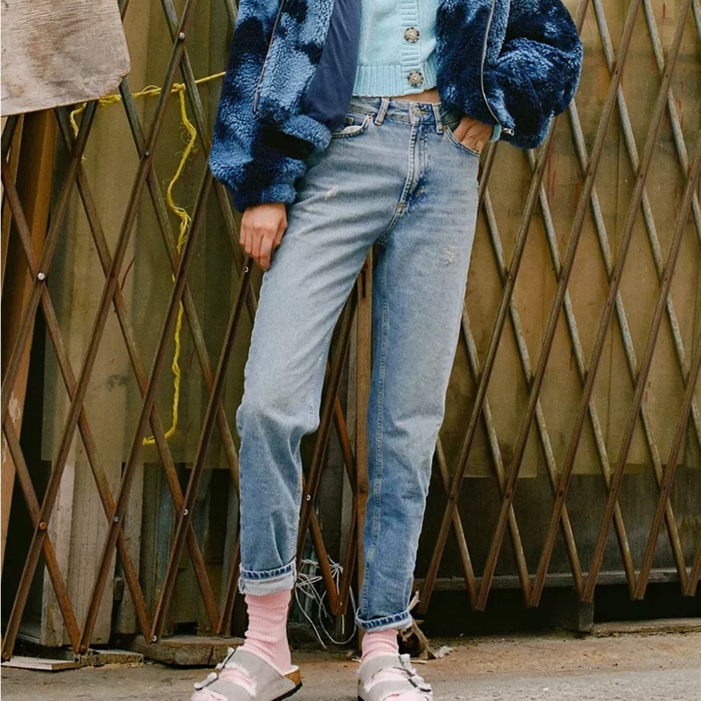 urban outfitters bdg high waisted mom jeans